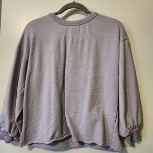 Sweatshirt
